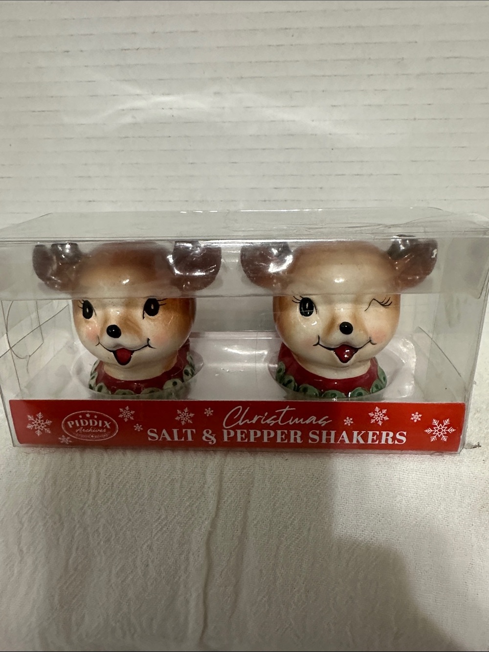 Piddix Christmas Reindeer Salt & Pepper Shakers New Old Stock